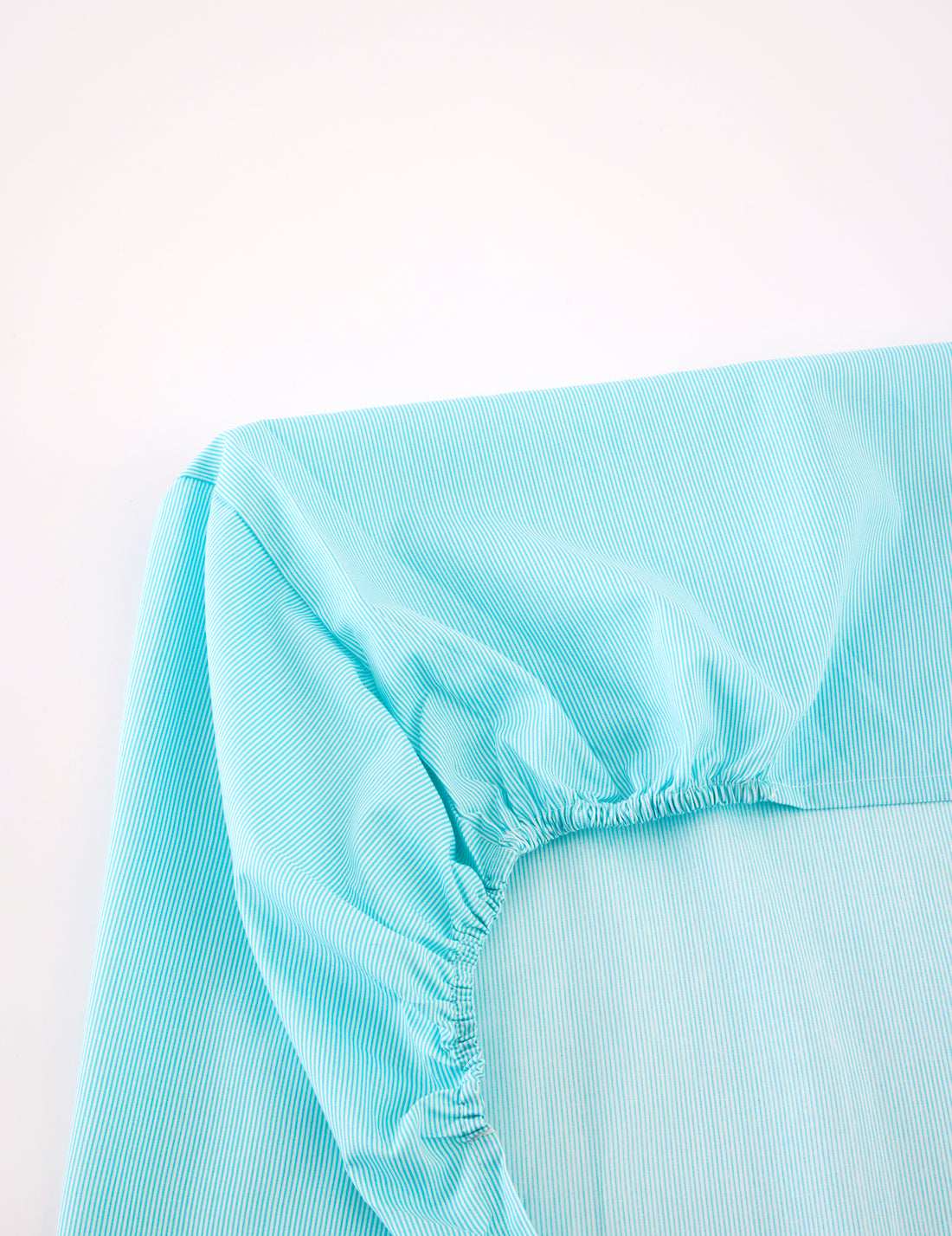 Rigato azure fitted sheet