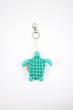 Grigri Tortue de mer Mikko Menthe