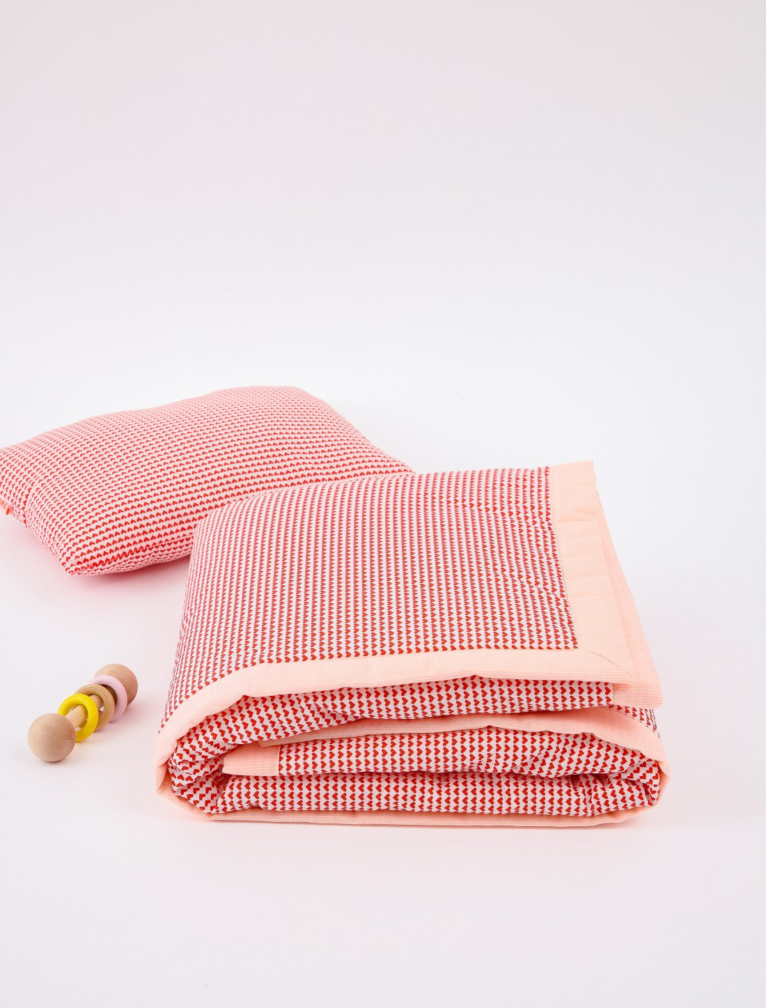 Plaid bébé Love is all