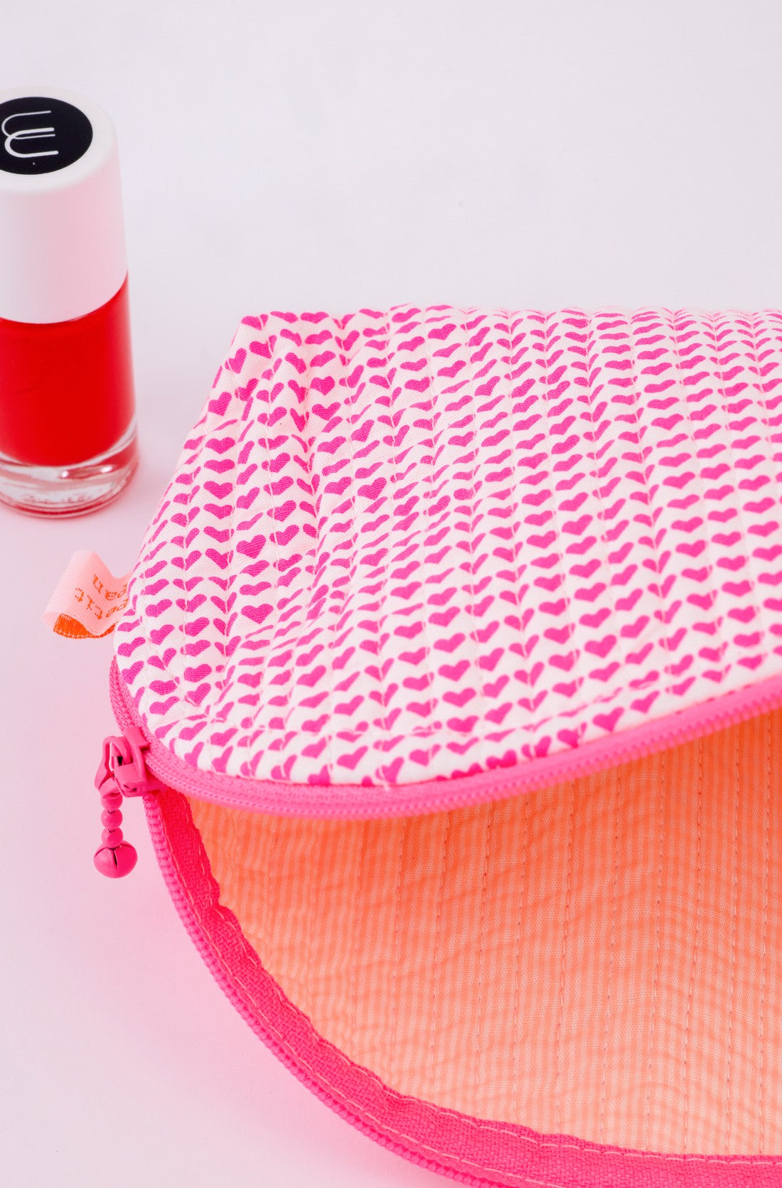 Trousse Coquille Love is all